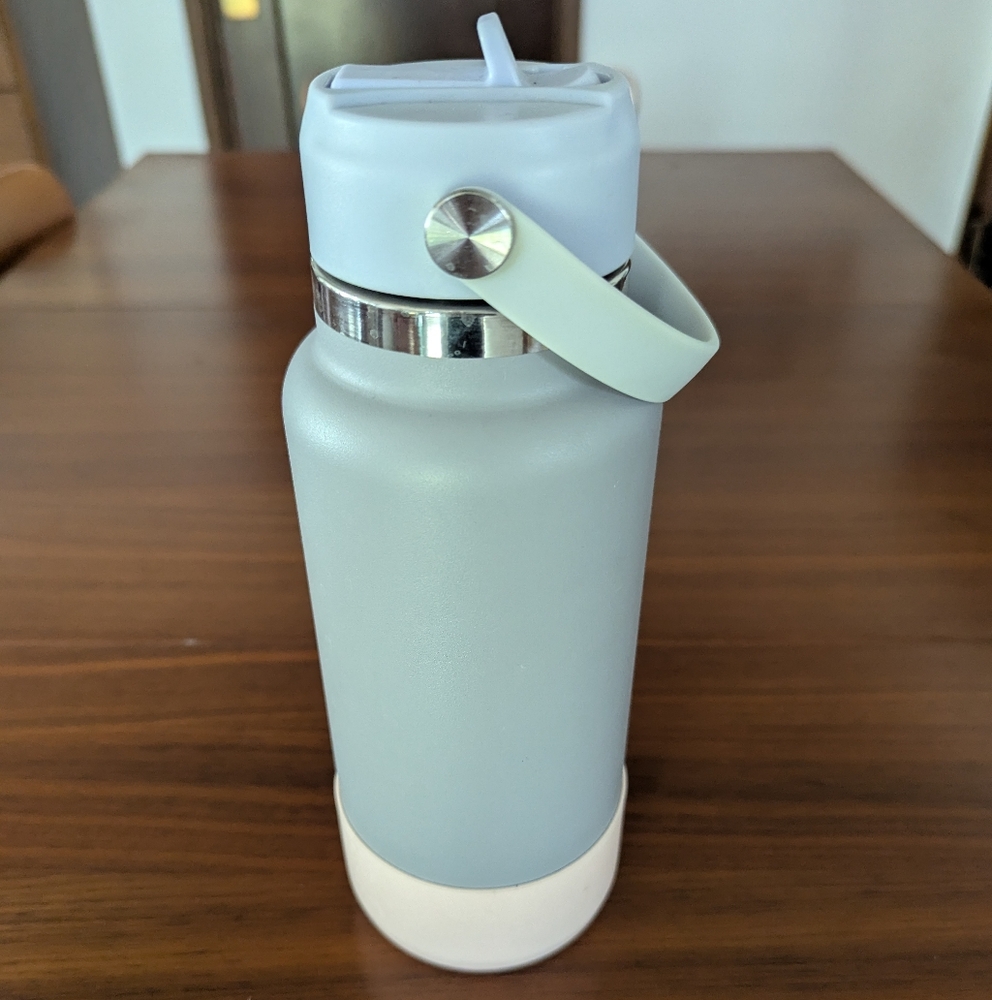 Hydro Flask Frost Blue 32 oz Wide Mouth Straw Lid Pre Owned Pink Rubber Base - Picture 2 of 8